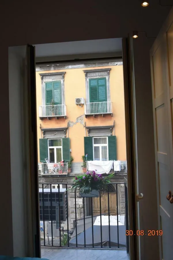 Apartment Incanto A Chiaia Naples